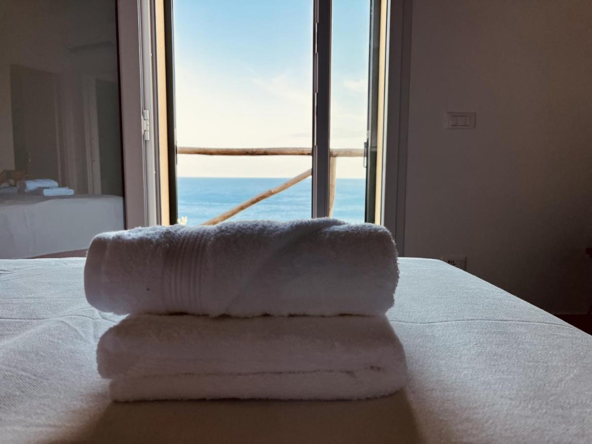Eufonia Del Mare Hotel ฟีนาเลลีกูเร ภายนอก รูปภาพ