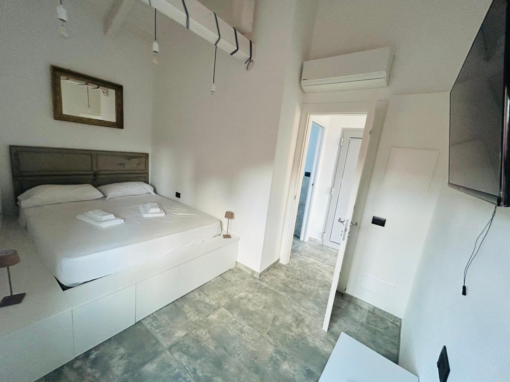 Eufonia Del Mare Hotel ฟีนาเลลีกูเร ภายนอก รูปภาพ
